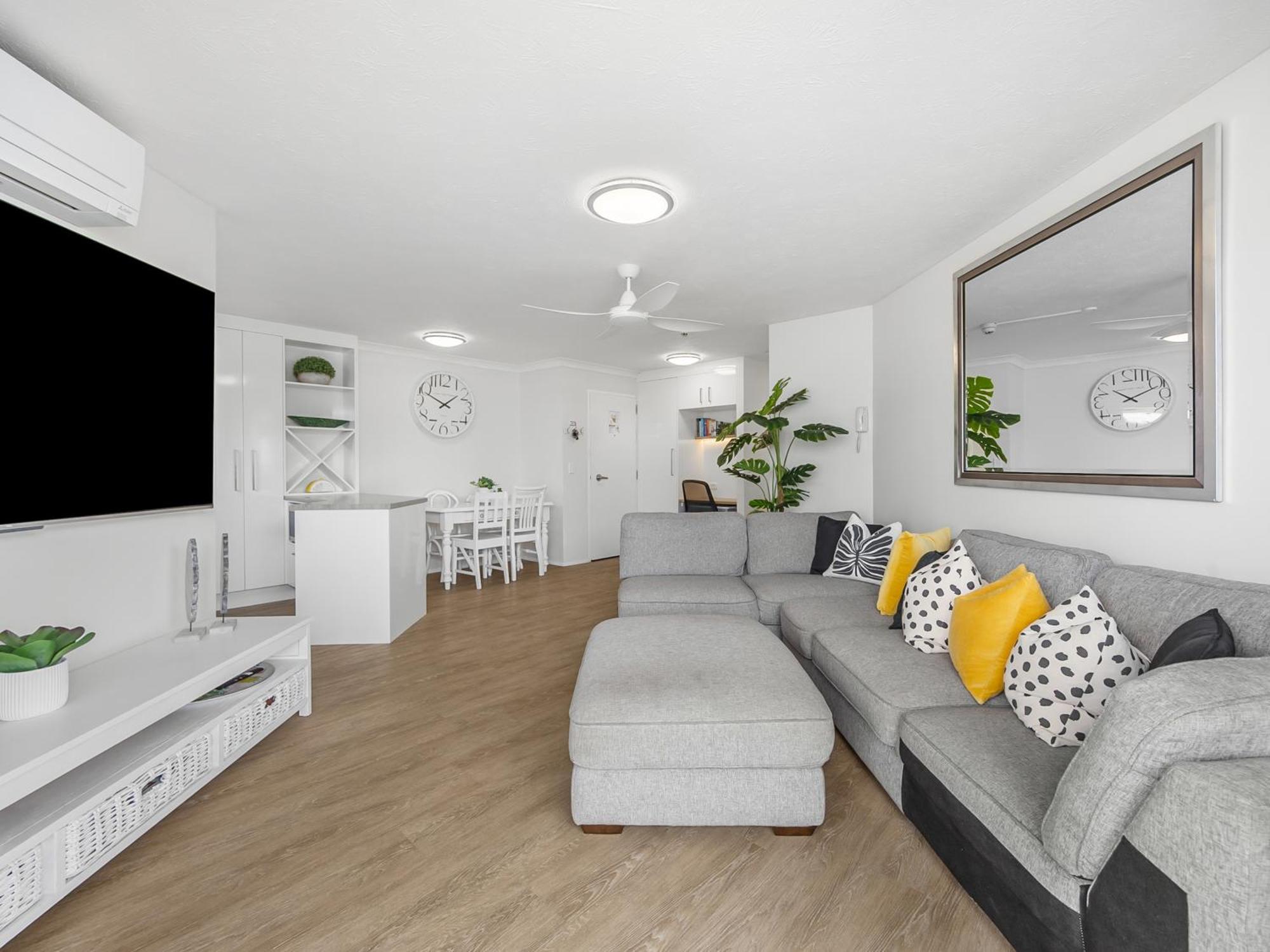 Mandolin Beachfront Resort Alexandra Headland Εξωτερικό φωτογραφία