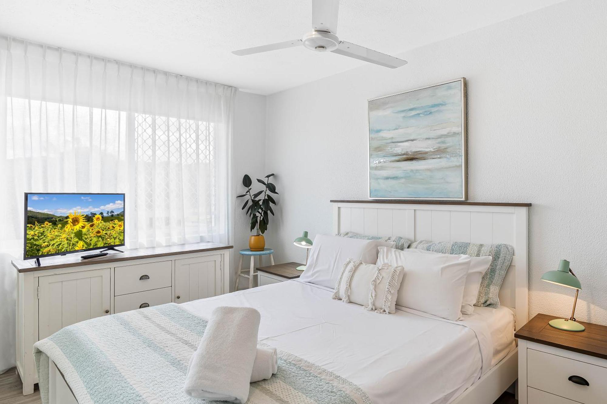 Mandolin Beachfront Resort Alexandra Headland Εξωτερικό φωτογραφία