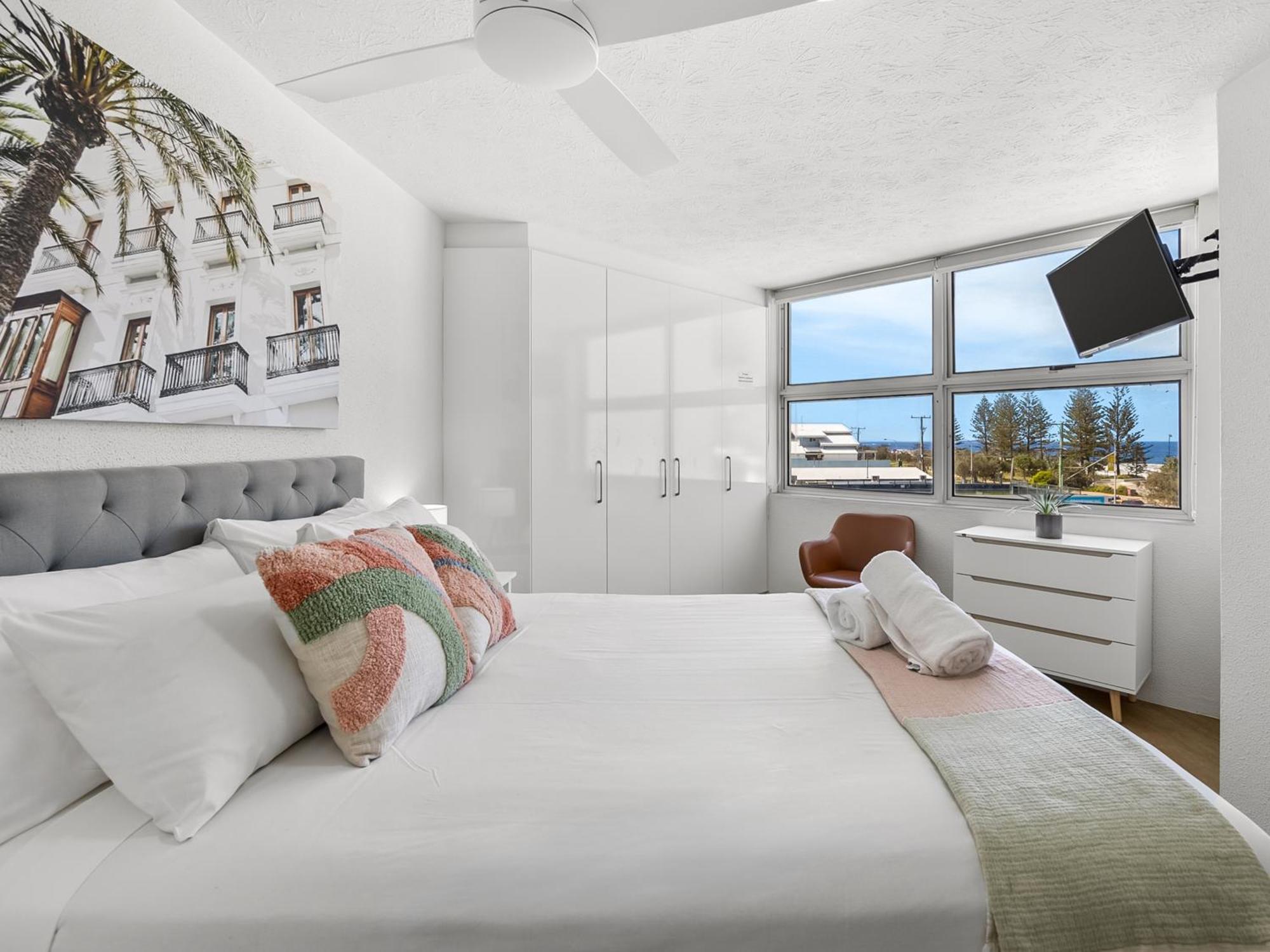 Mandolin Beachfront Resort Alexandra Headland Εξωτερικό φωτογραφία